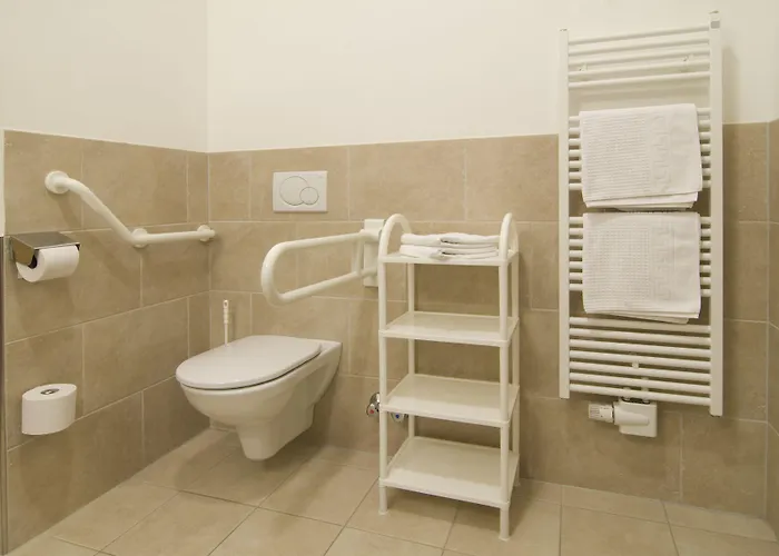 Готель Braeuwirt 3*