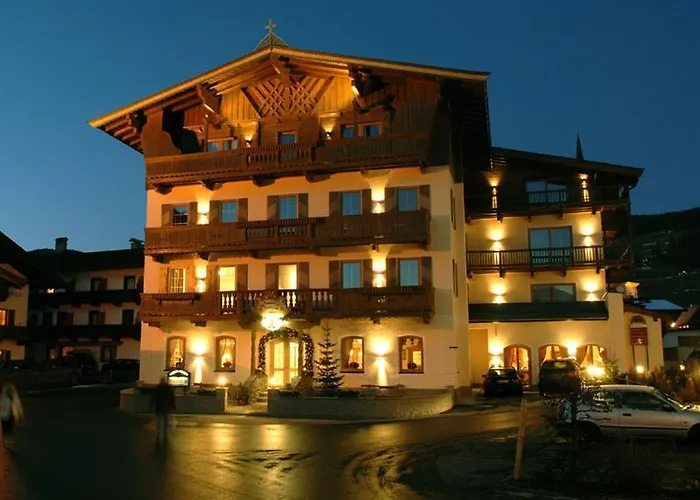 Hotel Braeuwirt 3*