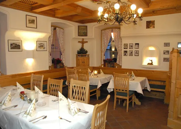 Braeuwirt Hotel